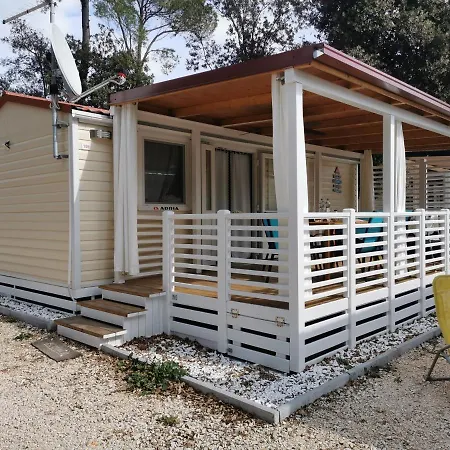 Mobile Homes Maja Camp Soline - Self Check-in!